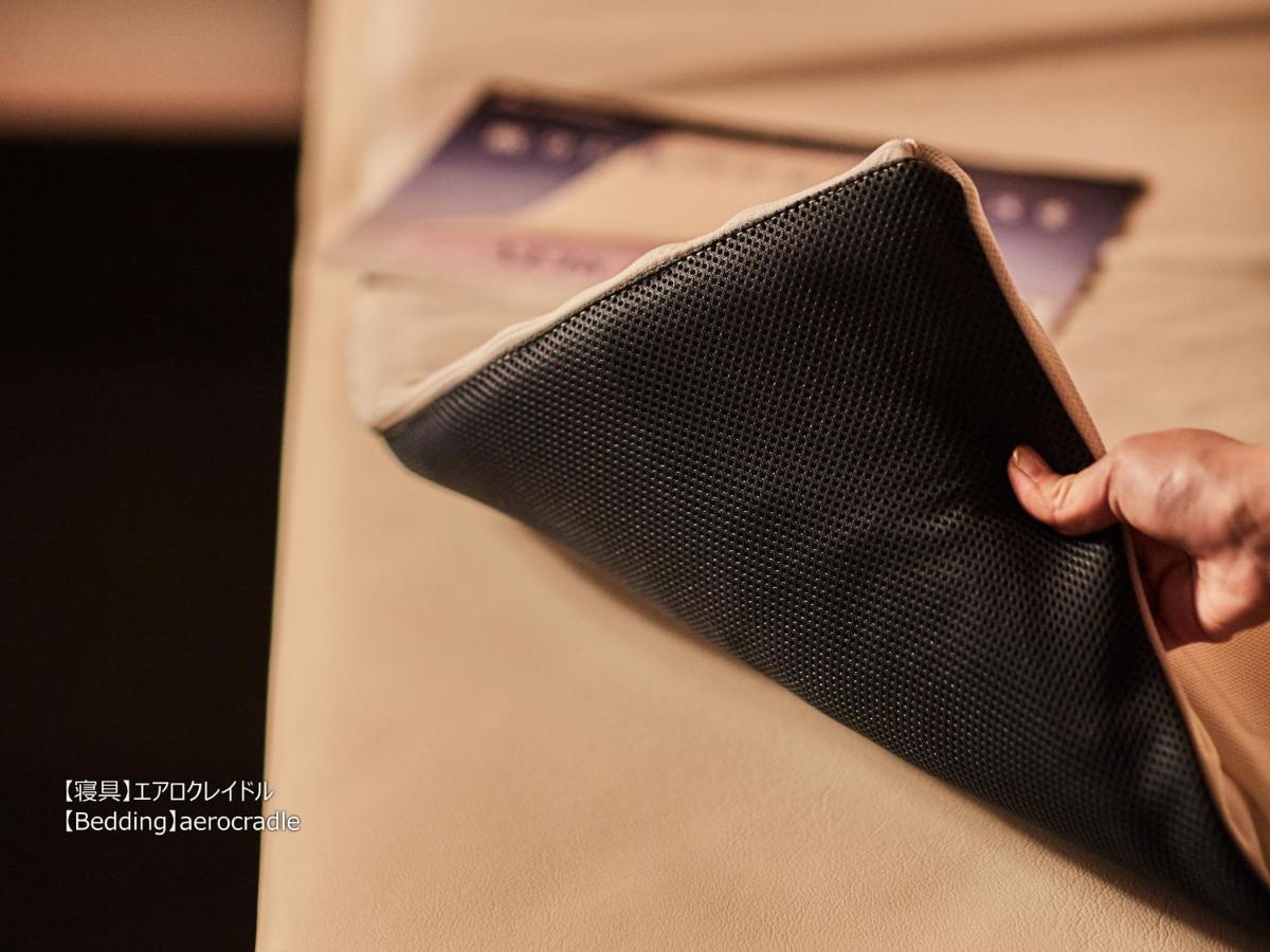 First Cabin Nishi Umeda Осака Екстериор снимка